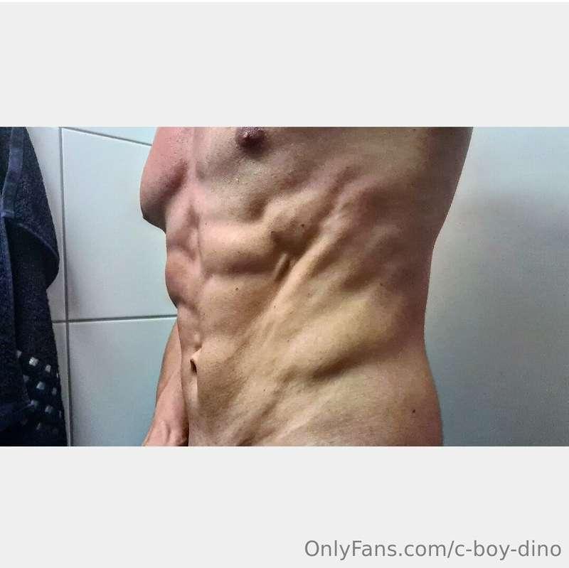 c-boy-dino main image