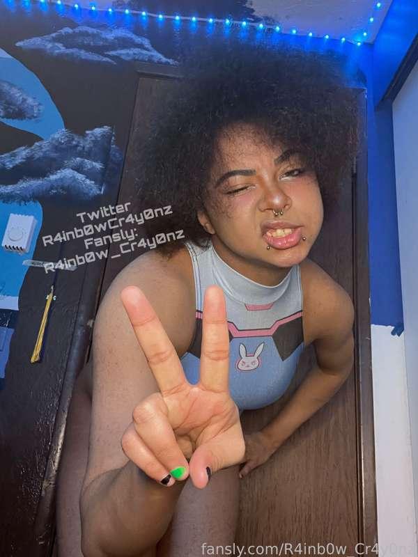 r4inb0w_cr4y0nz image #1