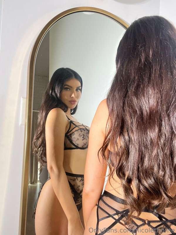 Mirror mirror on the wall..🪞