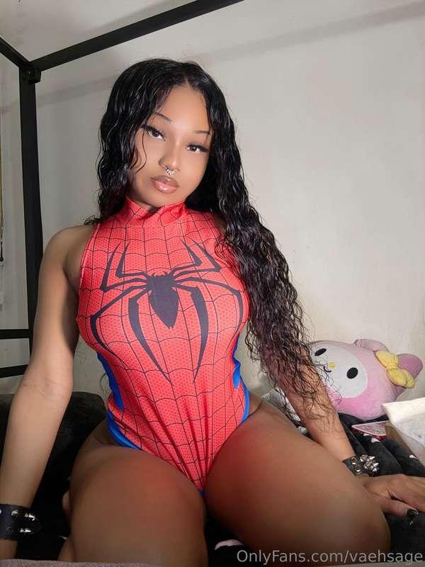 who needs a spidey GF ?