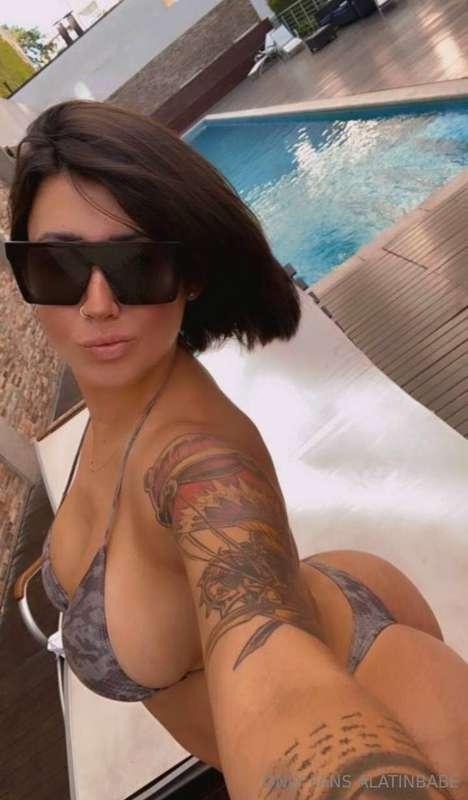 Free subscription@milkymommy11 i'm a freakky MILF doing cont..