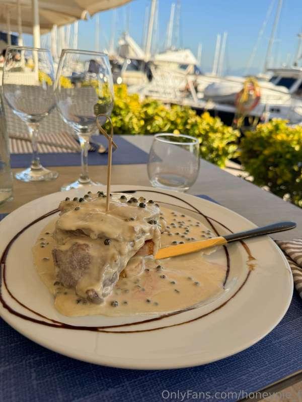 Taking a glamorous pause to relish this perfect meal 🌹🍽️ Fro..