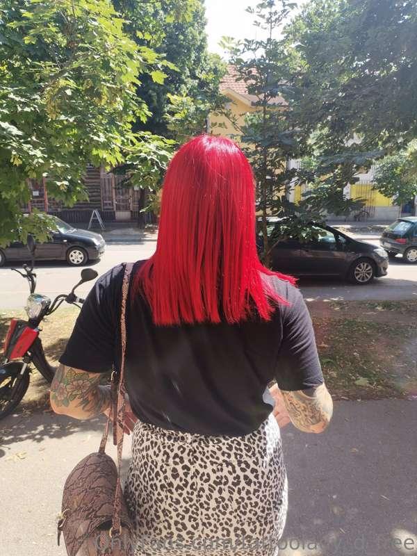 Sveze ofarbana 💋
onlyfans.com/tattoolady_d