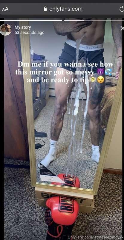 Dm me if you wanna see how this mirror got so messy 😈💦💦... a..
