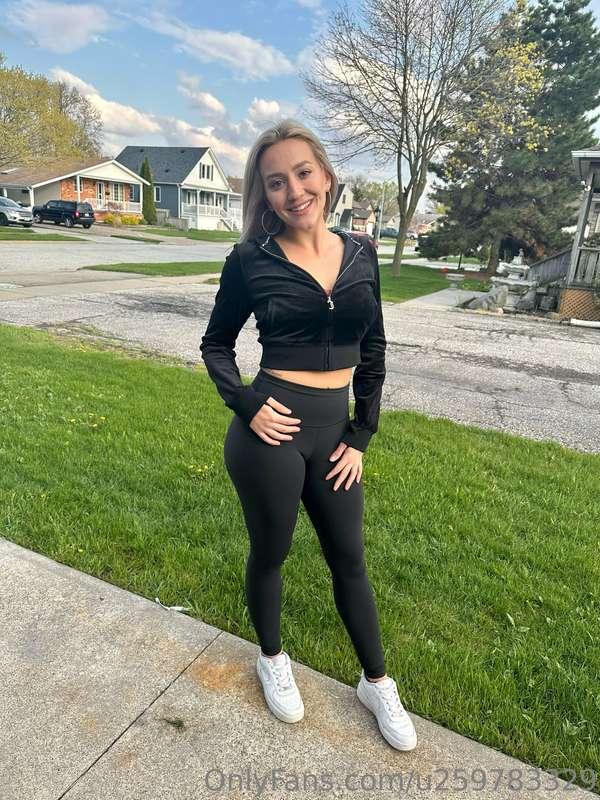 Hi babies, I’m back 💗