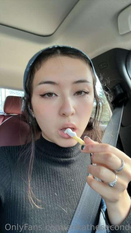 🤭