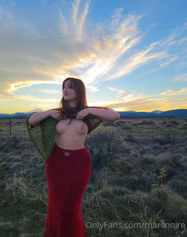 Pulled over to enjoy the view for a bit 🦋🌱
Can you guess whe..