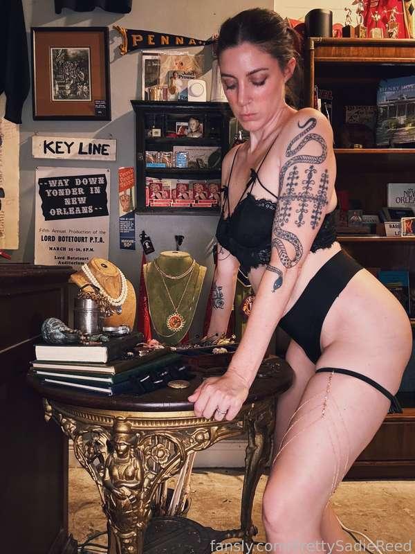 prettysadiereed image #3
