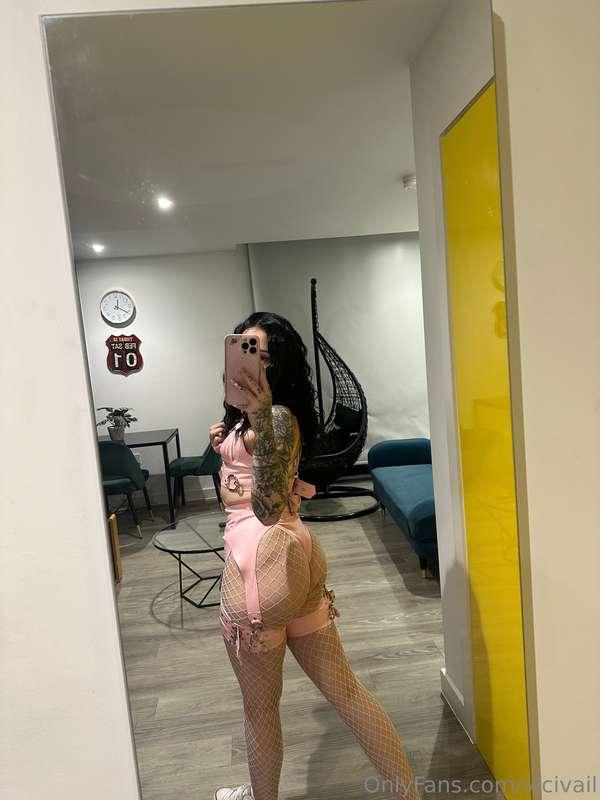 Sick of pink yet?! GOOD. 😈
