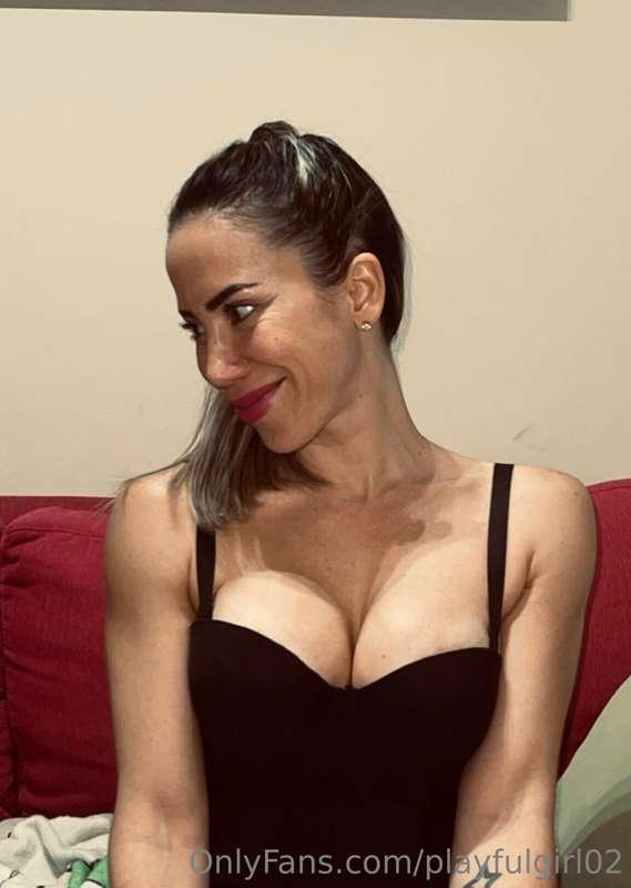 🧡 let's play love! 😈
@playfulgirl02