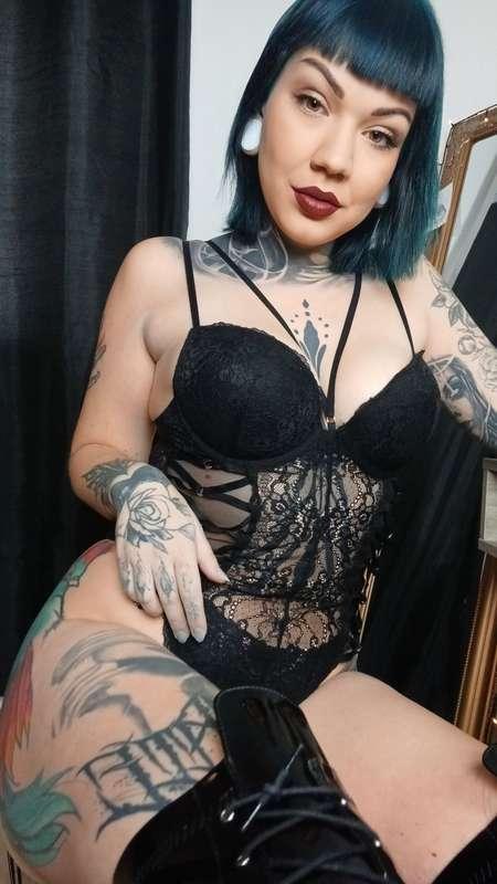 Friday is here! Time to turn the 'can’t' into 'can' 😈