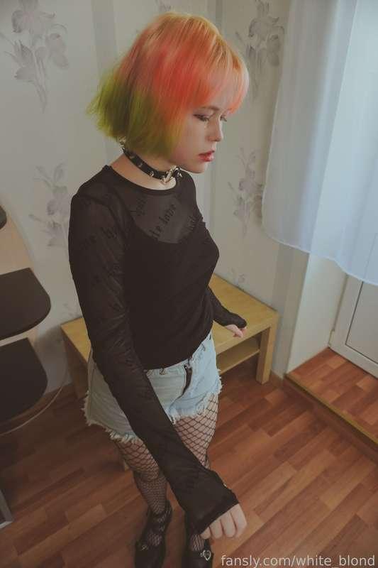 white_blond image #1