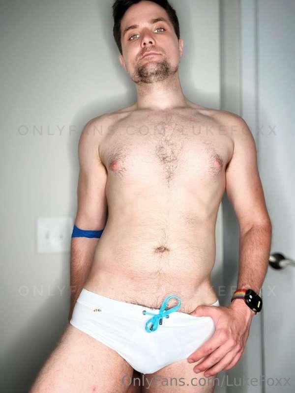 Bought some new gay trunks today 🏳️‍🌈🔥