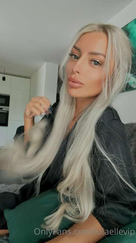 ## Still online and looking for fun😵🤤