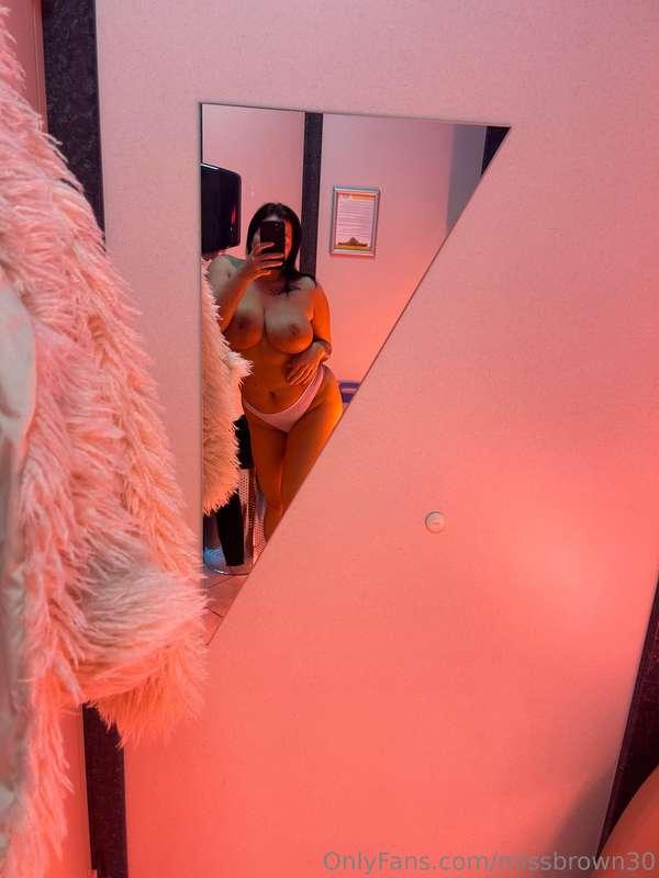 💋