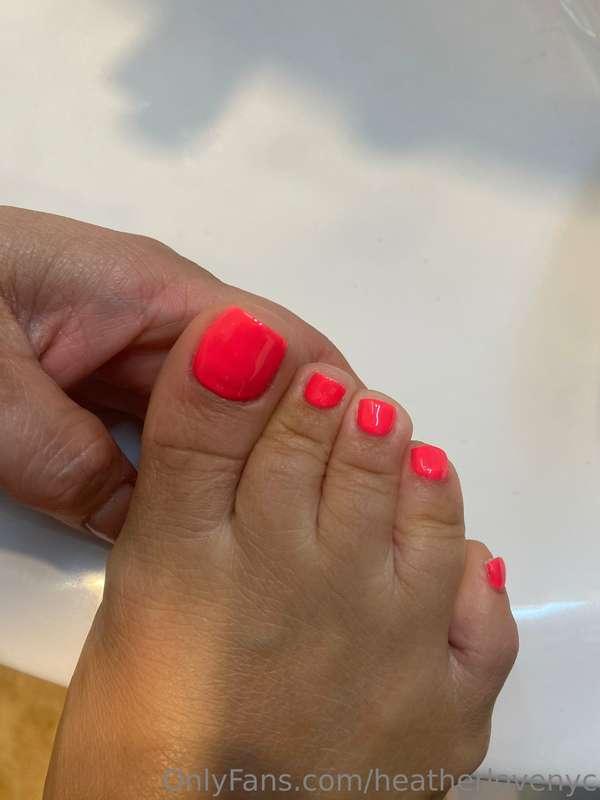 Kinda short, but I dig the color.