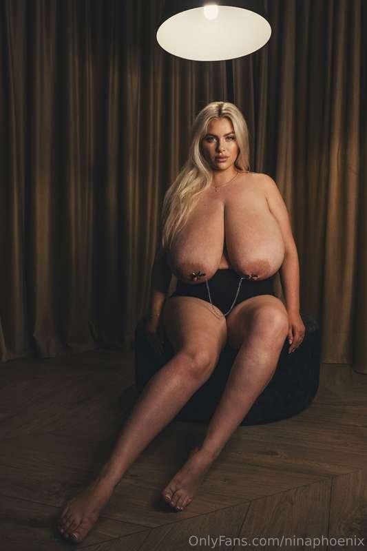 ninaphoenix image #1