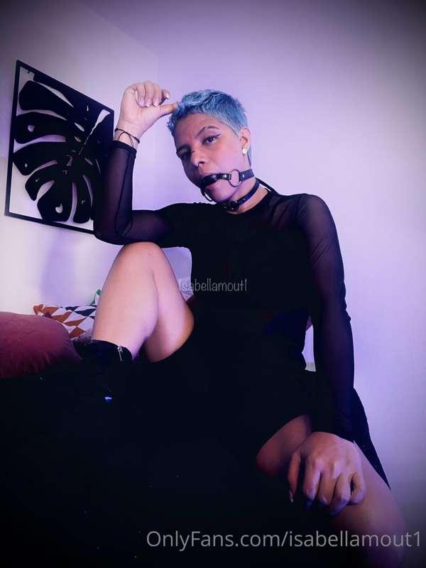 Come gag my mouth and tell me I'm yours