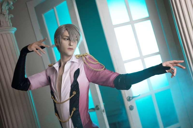 Viktor Nikiforov - New cosplay sneak peek!