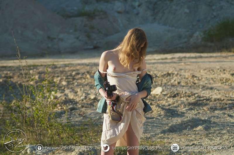 shy-princess image #8