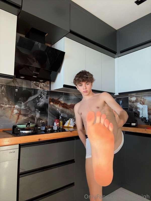 Fresh out the shower, toes still wet… what would you do if t..
