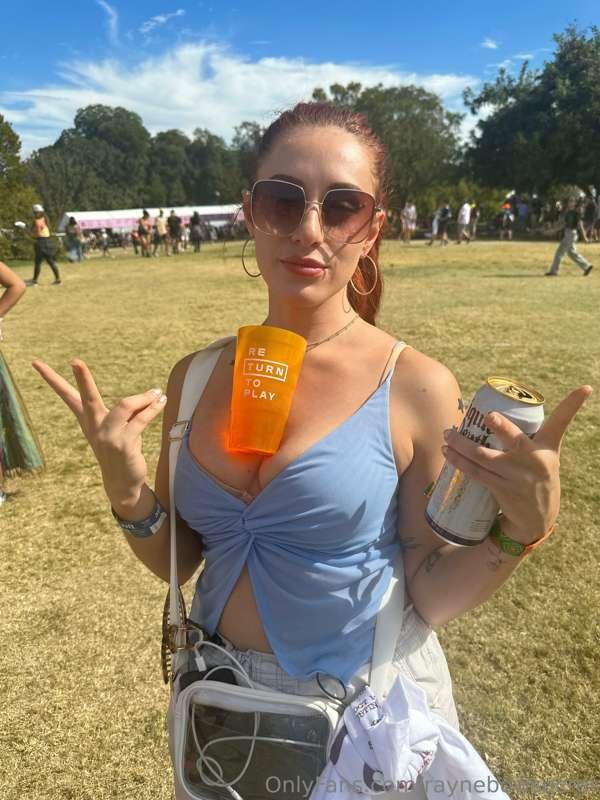 Boobs= free cup holder. Back from my trip to ACL 🥰 can’t wai..
