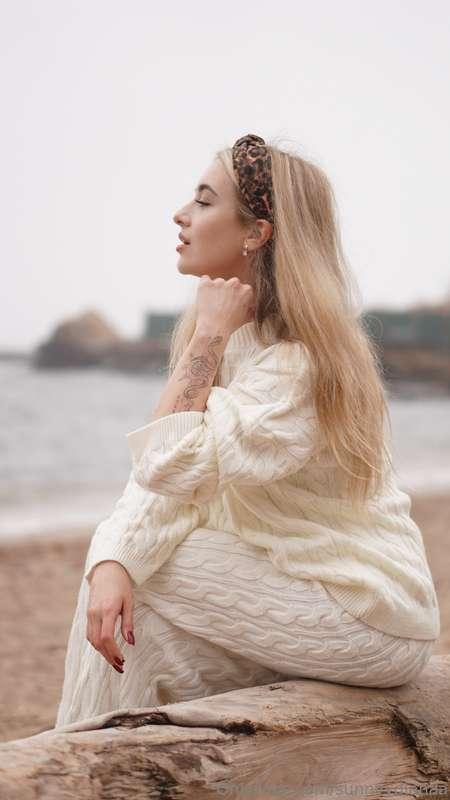 Well, what about new photos this spring?🥰