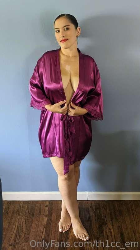 Hoping this color fits me 🙊 What do you think?