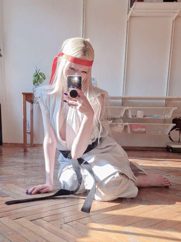 Play SF and smash me? 😇