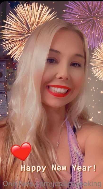 Happy new year 🥳 
Remember to send a tip if your keen on see..