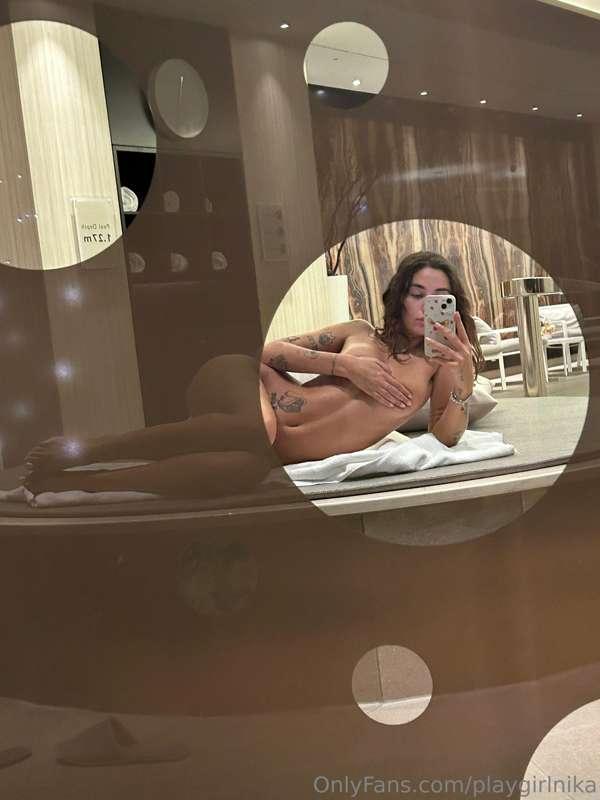 playgirlnika image #0