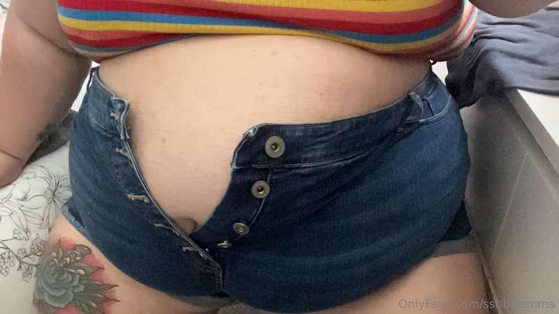 Convincing myself I still fit in these shorts. The buttons a..