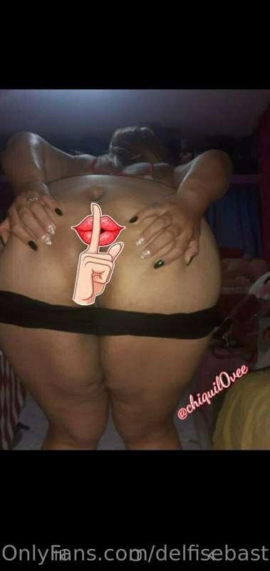 @chiquil0vee  
Curvy girl 
LATINA 😈
with BIG TITS and BIG AS..