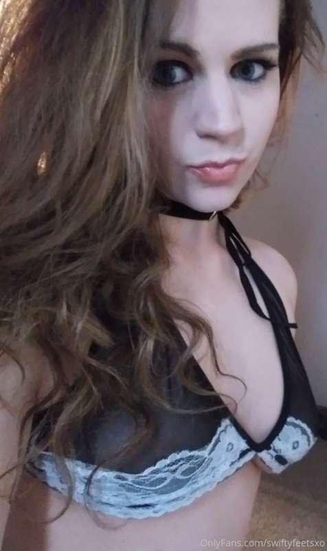 I'm a terrible maid! But that's ok im not here to clean your..