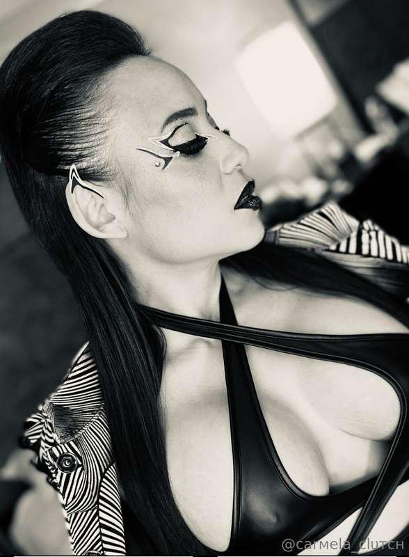 todays going to get naughty... i can ALREADY tell <3333