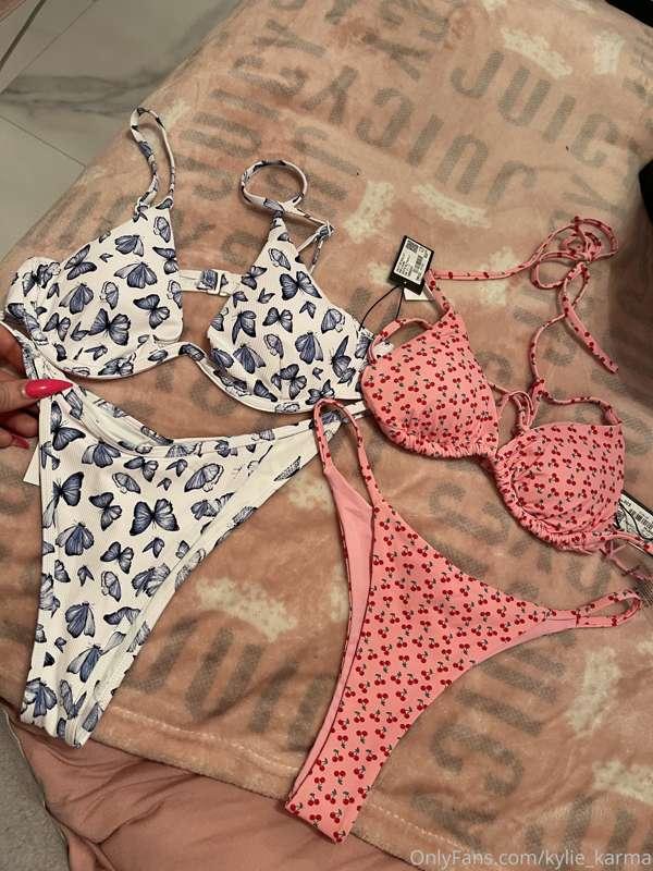 I got some new bikinis.🥰🦋🍒
Which one do you like the best? 
..