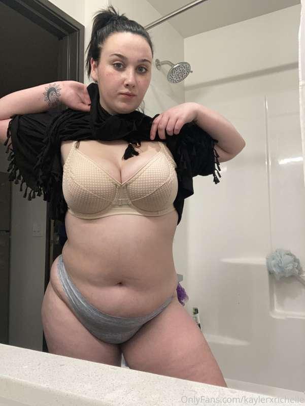 richellleepie image #0