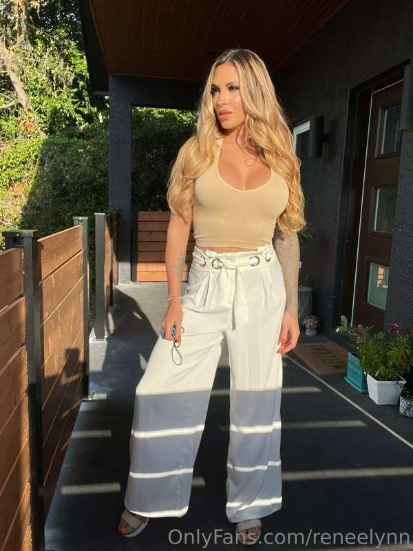 Golden hour hits ☀️