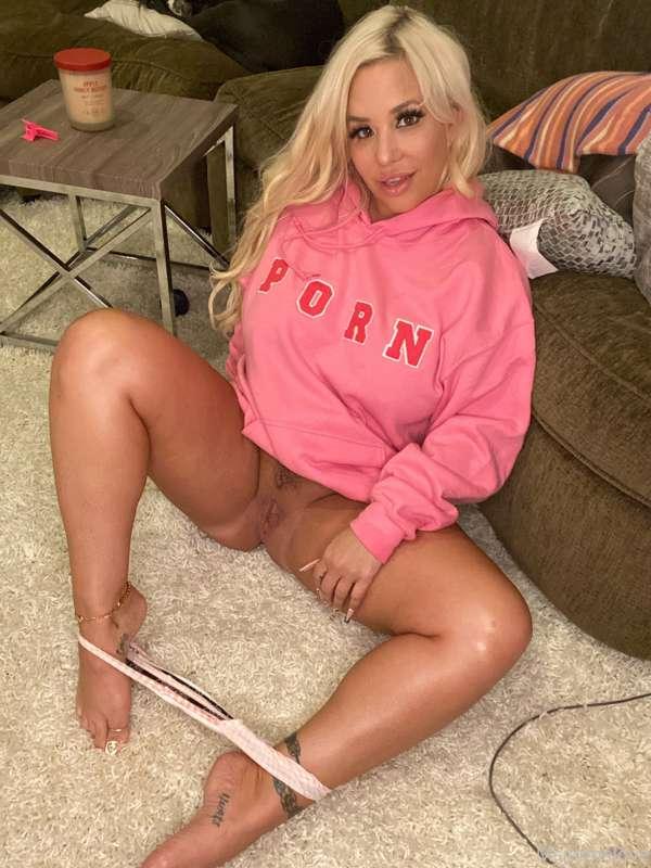 His was your weekend babe??? I’m going to be online all nigh..