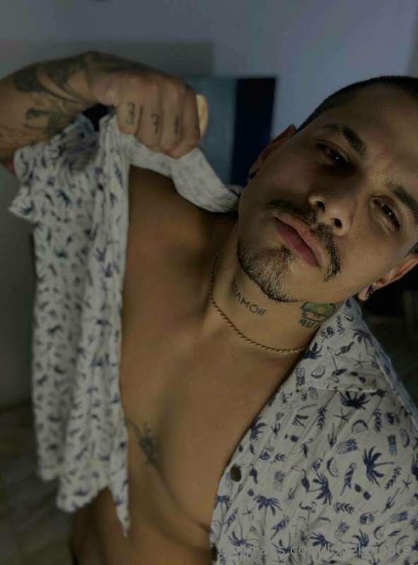 🎁‼️***𝙁𝙍𝙀𝙀 𝙎𝙐𝙎𝘾𝙍𝙄𝙋𝙏𝙄𝙊𝙉***‼️🎁

25 year old Colombian Boy🔥😈🥵

..