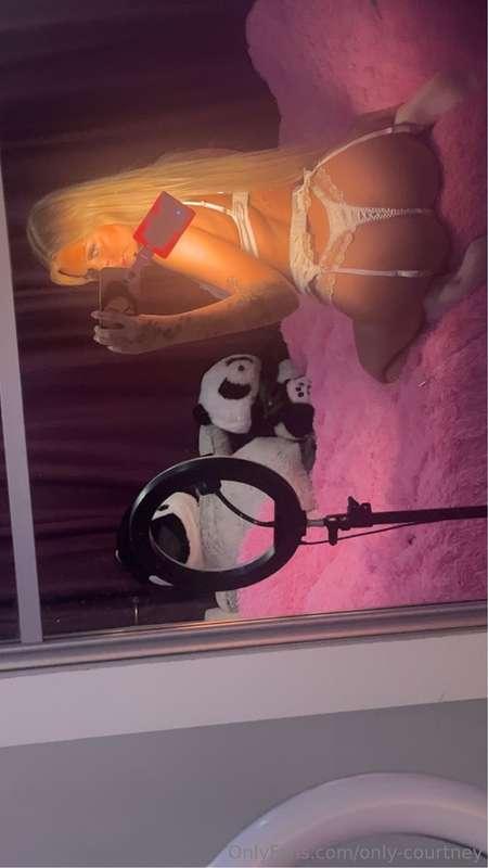 Do you like the new set 🤍 Xxx