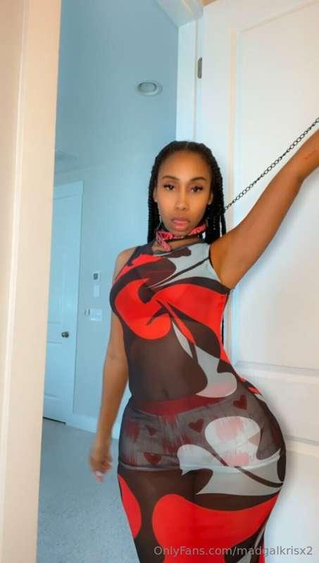 DM what you’d do with me like this 😈