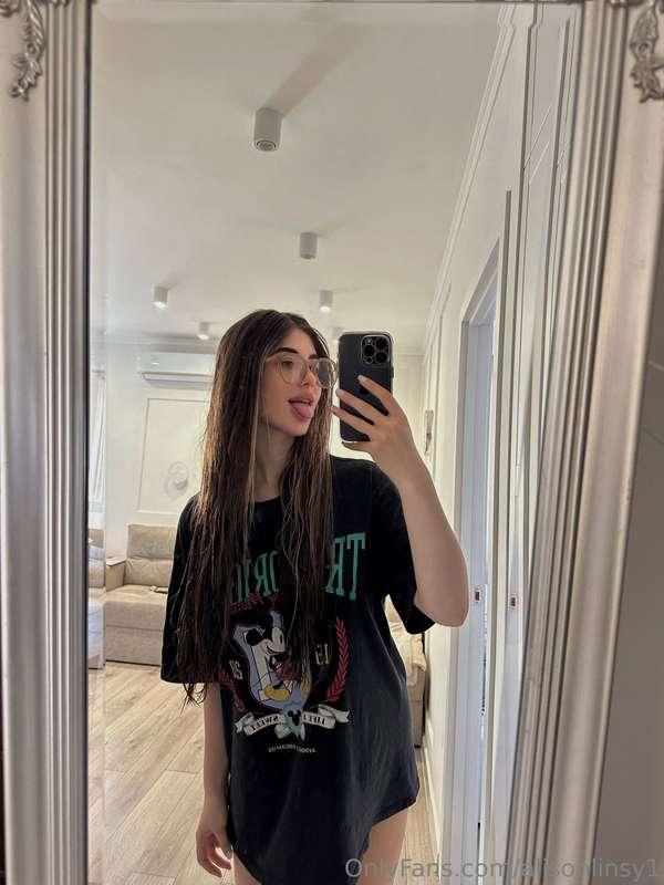 ## 🔥🔥🔥 SEXY BODY  @penelope_sr🔥🔥🔥

😻This lovely nymph is wai..