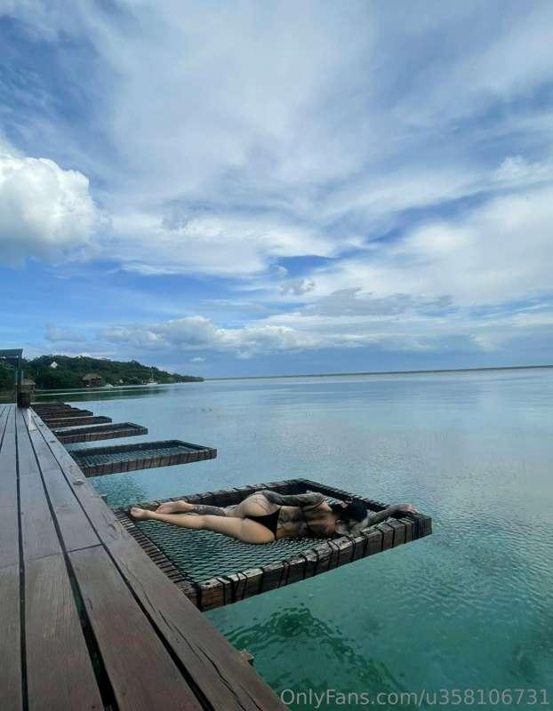 Photo evidence that I leave the house sometimes.