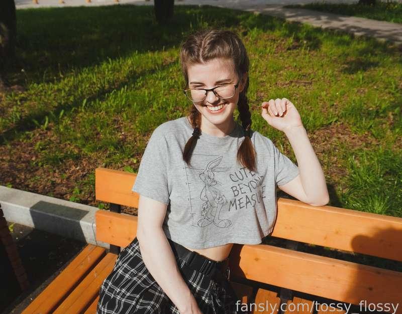 tossy_flossy image #0