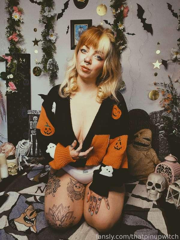 thatpinupwitch image #7