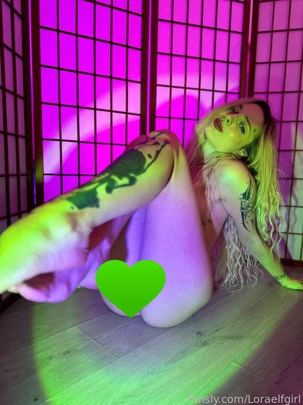 loraelfgirl image #0