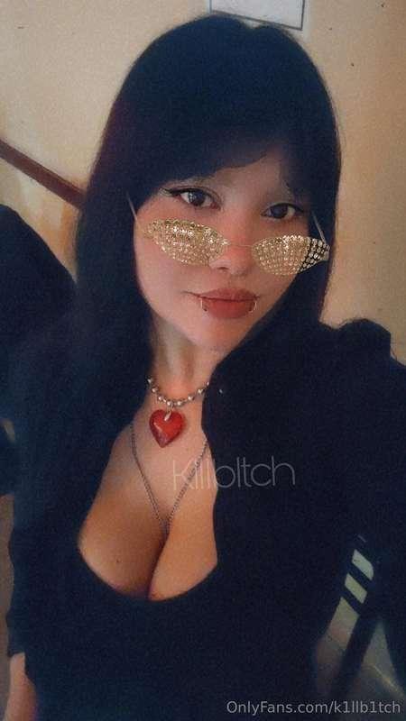 What would you prefer me to do first? 🖤