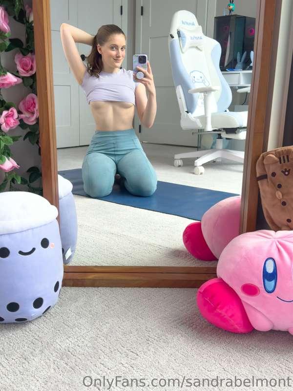 lead me to the bedroom, and let's have sex. 💦