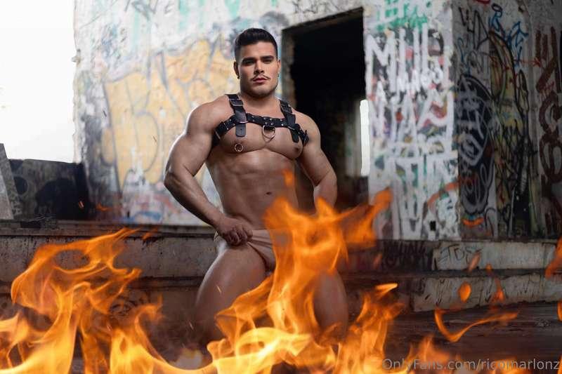 ricomarlonz image #16